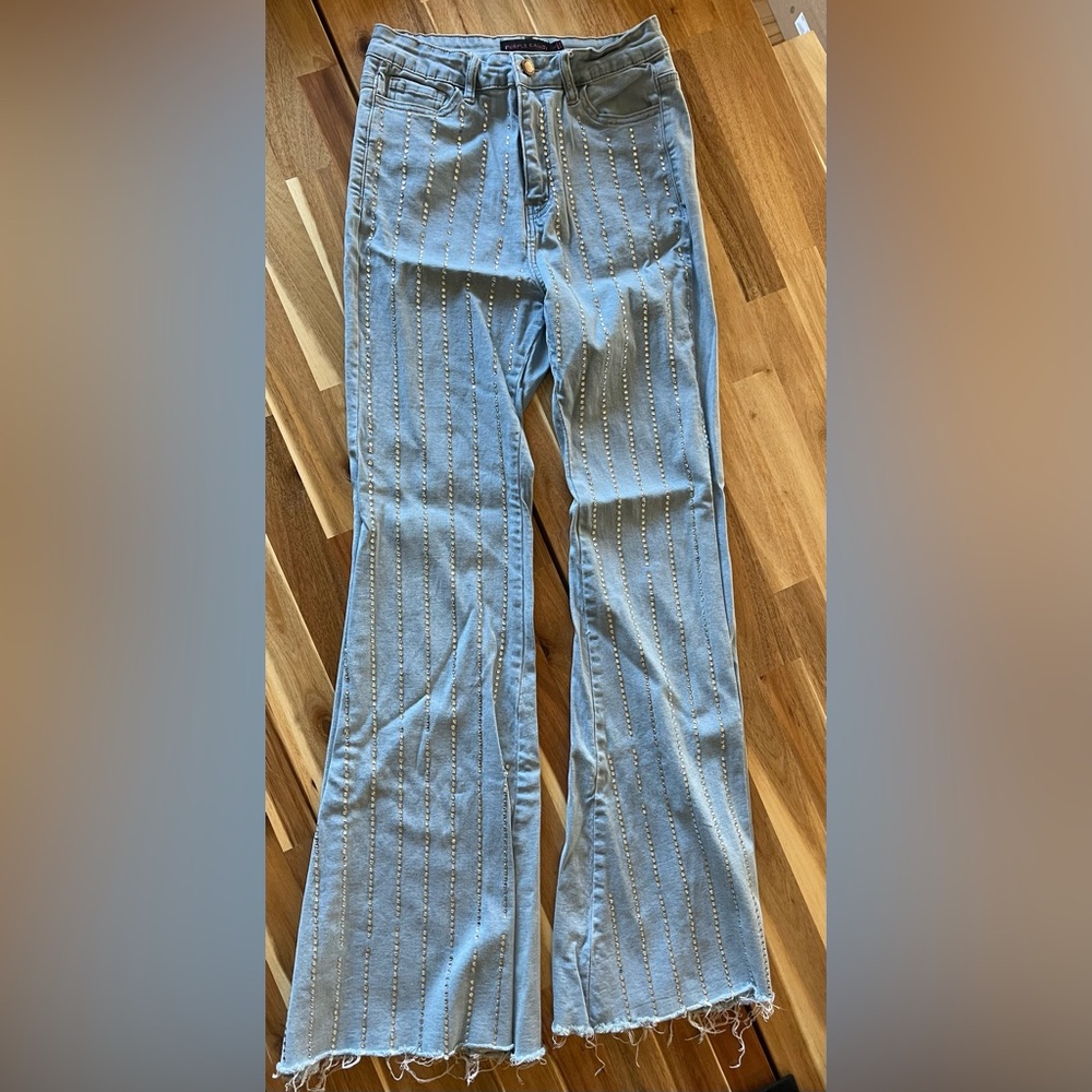 Boutique Size L Flare Bootcut Jeans with Rhinestone Front